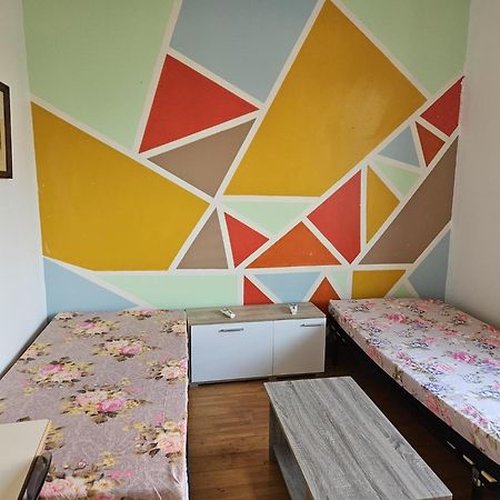 Maison D'Hote La Courneuve Bagian luar foto