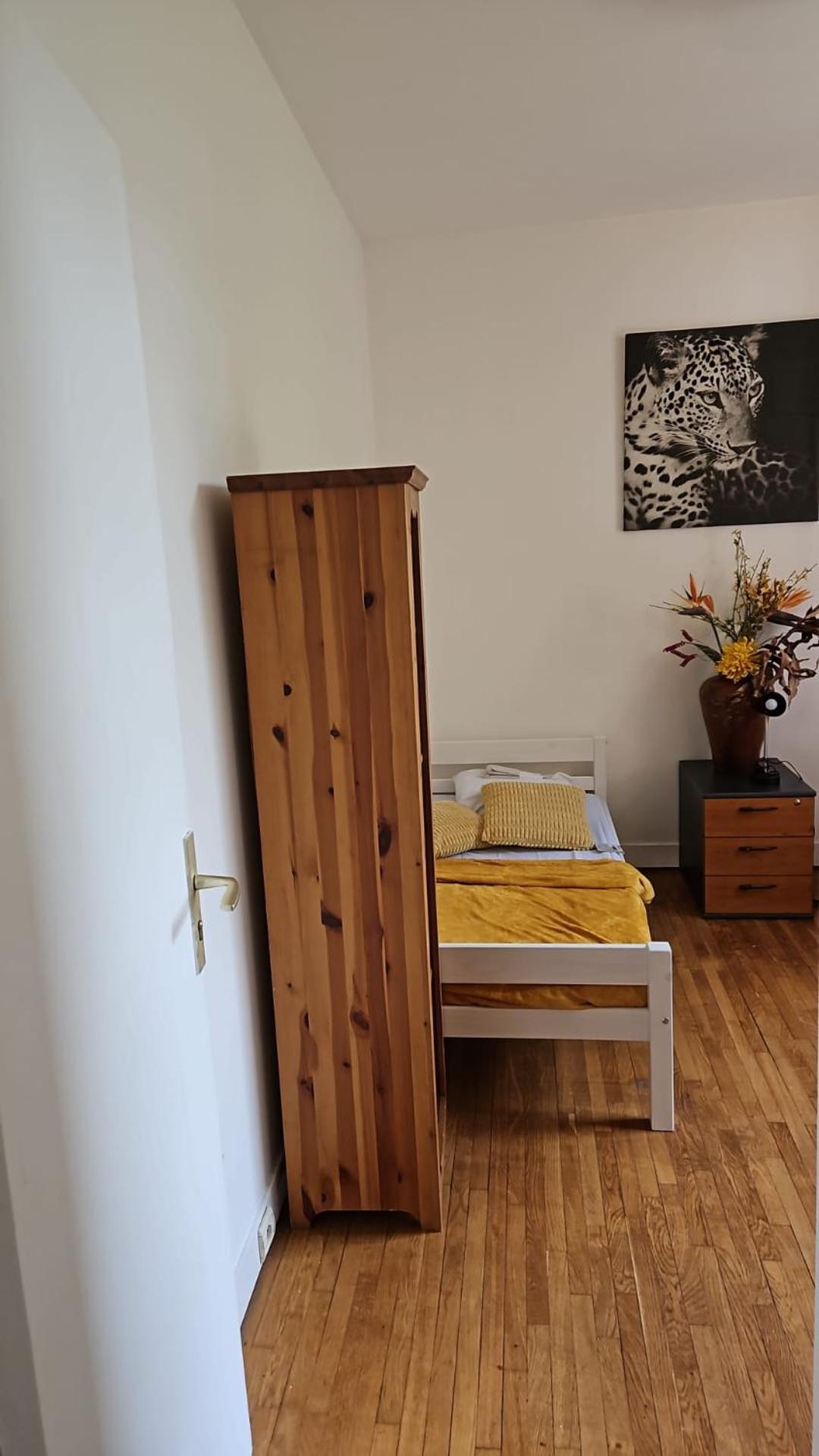 Maison D'Hote La Courneuve Bagian luar foto